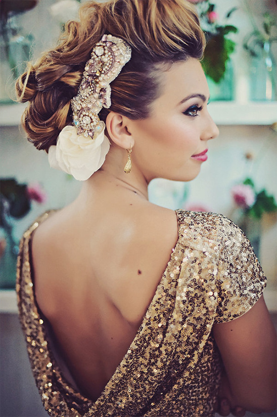 Hawaiian Fall Wedding Inspiration: Gold Burgundy Glam