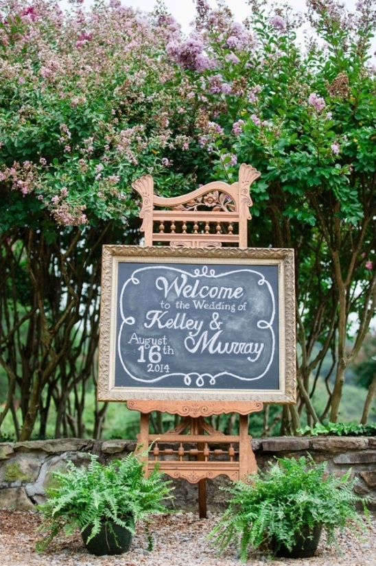 Tennessee Garden Wedding Blends American & English Traditions
