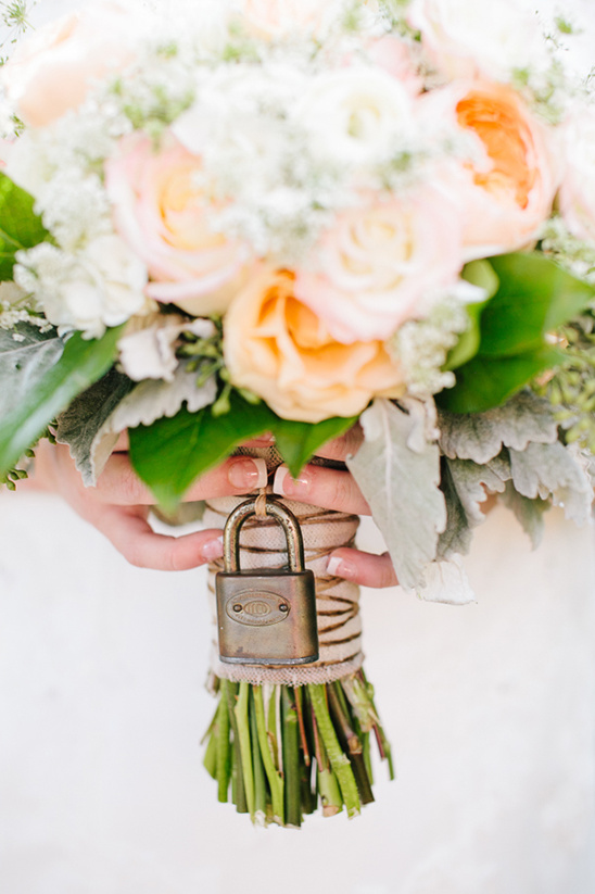 Navy Peach Burlap Wedding in Lodi CA by Simone Anne Photography