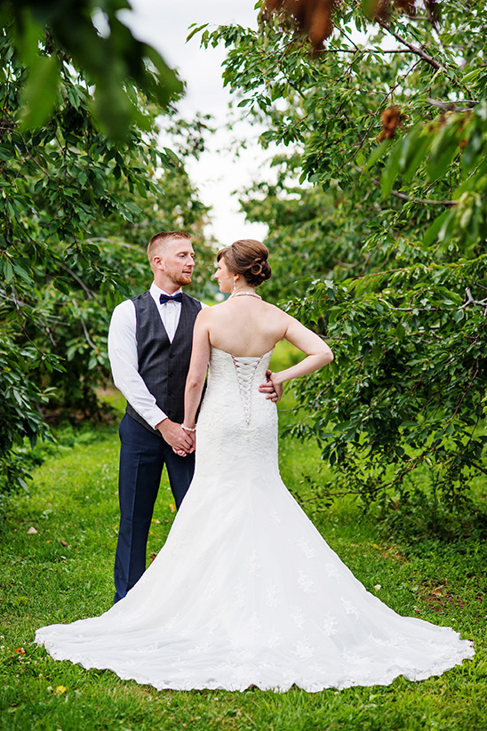 Elegant Shabby Chic Vintage Farm Wedding with Donuts in New York