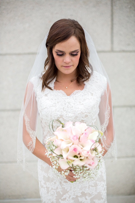 Charming Vintage Wedding: Pink Hues and Shabby Chic Decor