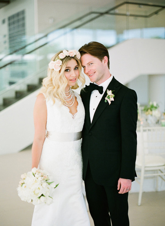 Vintage Hollywood Glamour: A Classic and Sweet Wedding Inspiration