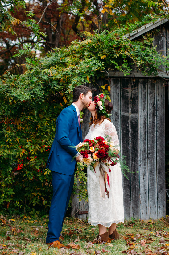 East Coast Boho-Chic Fall Wedding: Foliage & Ferns!