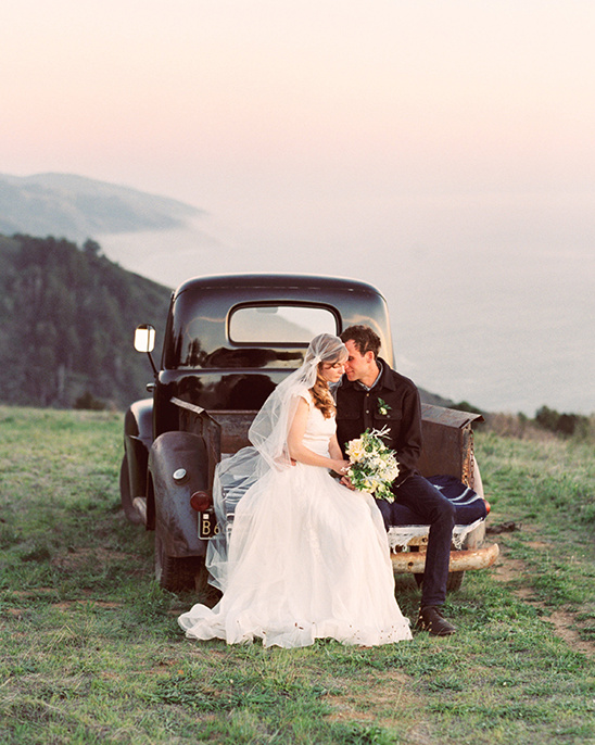Vintage Truck Sunset Wedding Photography by Evynn LeValley
