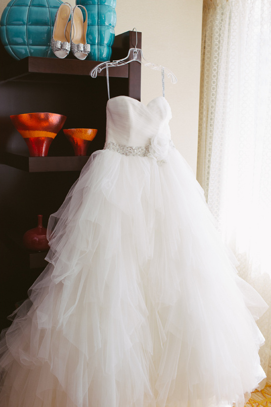 Kate Spade Modern Art Wedding: A Showstopping Day