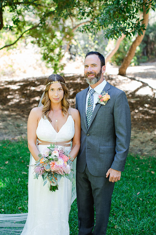 Dreamy Beachside Wedding: DIY Decor, Golden Hour & Helpful Bridal Tips