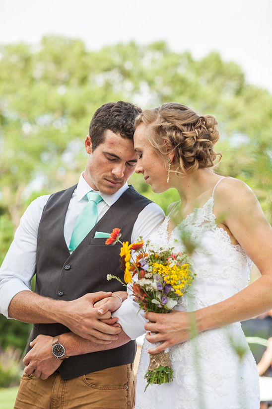 Denver Wedding: Mint, Lace, Dance, and Wood-Chopping Fun!