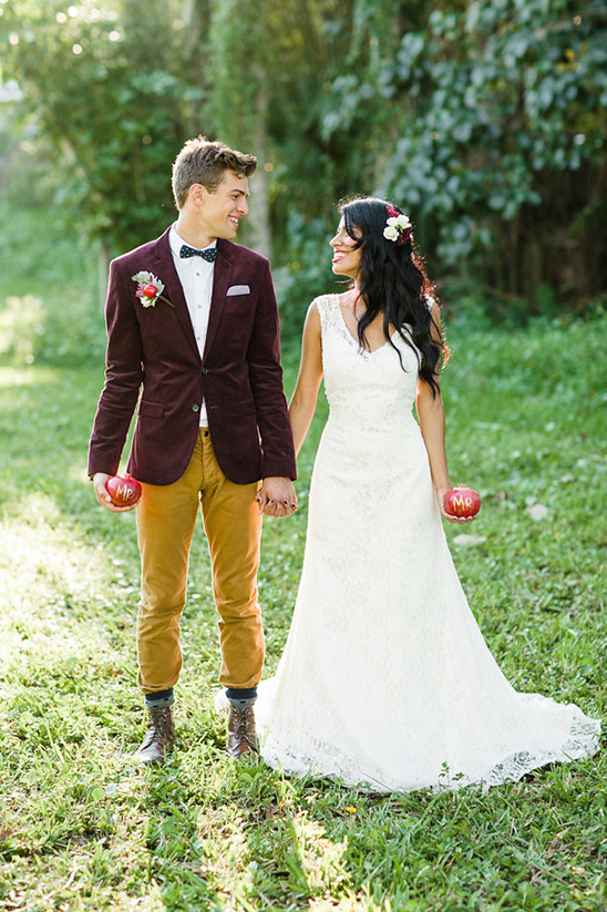 Pomegranate-Inspired Indie Wedding: A Trader Joe's Dream Come True!