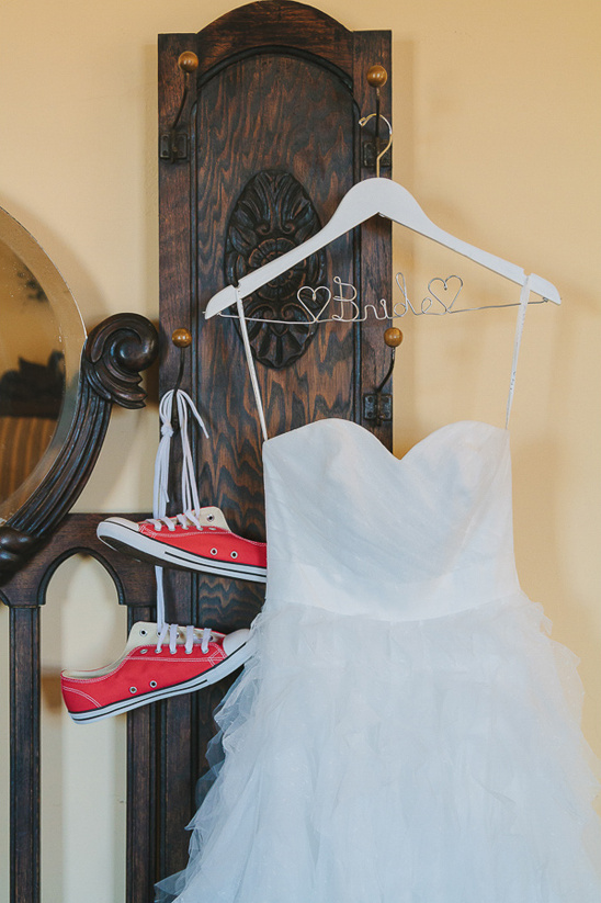 Geek Chic Wedding: Red Converse, Star Trek Cake, and Hilarious Moments!