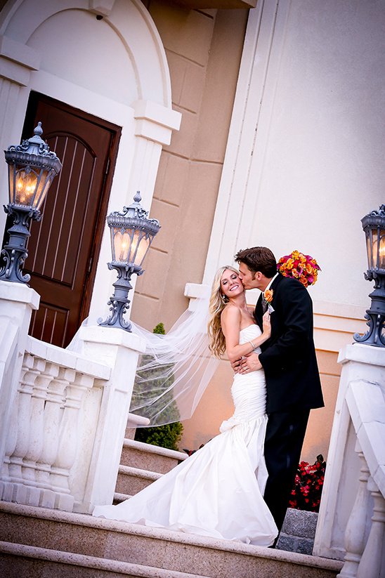 NYC Wedding Photographer: Dramatic & Emotional Images