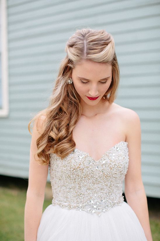NYE White Chapel Wedding: Glamorous Princess Vibes & Royal Flair