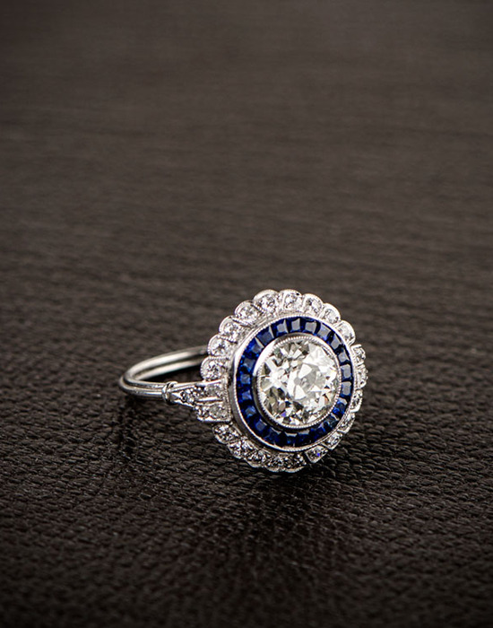 Estate Diamond Jewelry: Vintage & Antique Engagement Rings for Weddings