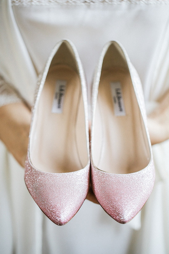 Glamorous Garden Wedding in Portugal: Pink & Shabby Chic Perfection!