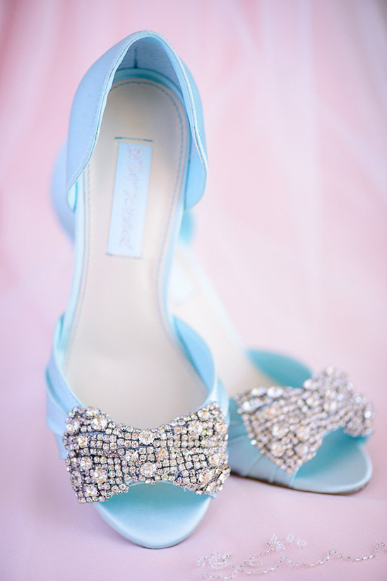 Soft Pink Spring Wedding at Epping Forest Yacht Club