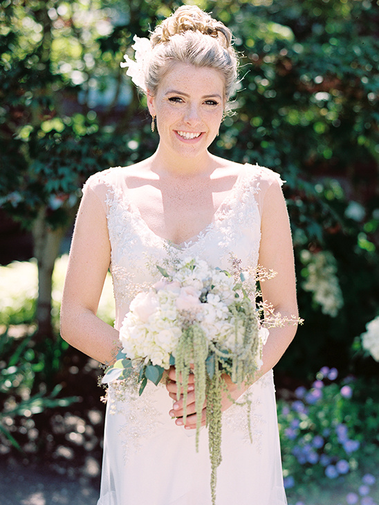 Romantic Vintage Music Summer Wedding with DIY Details