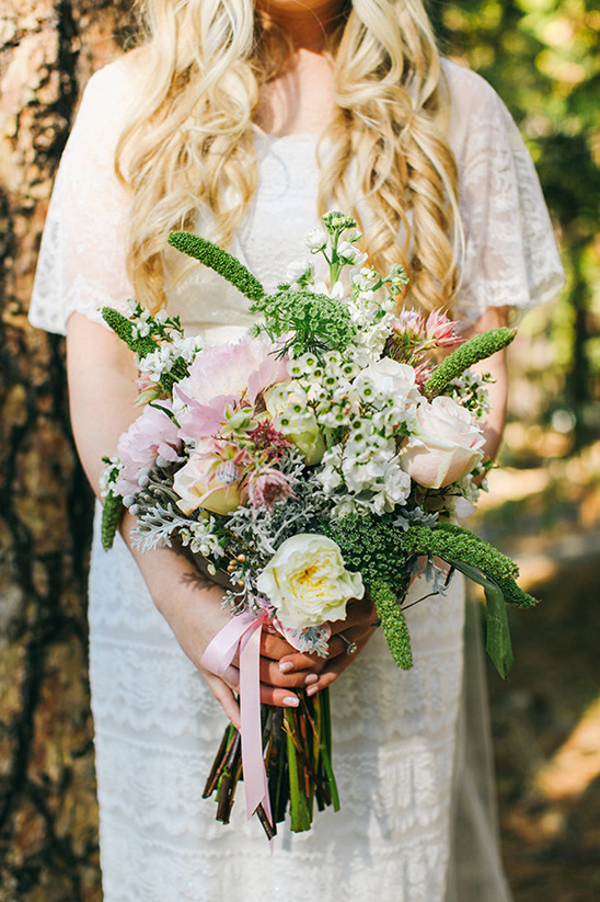 Intimate Boho Wedding in the Woods: A Quaint Celebration