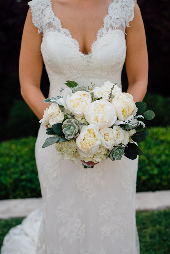 Austin Wedding at Laguna Gloria: Natural, Relaxed, and Full of Joy