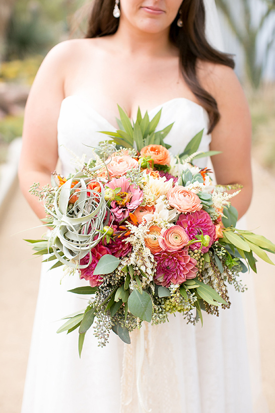 Mexican Chic Wedding: Rain Couldn't Dampen This Stunning Celebration