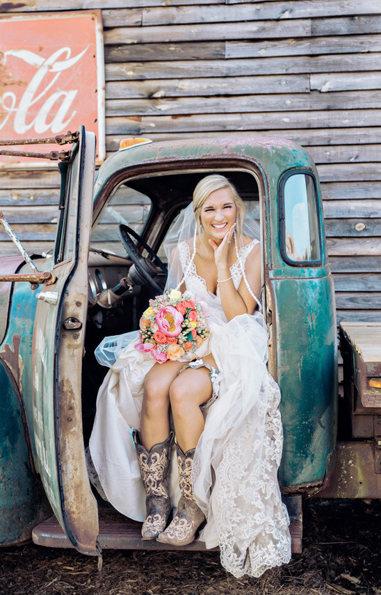 American Pride Wedding: A Laid-Back Celebration of Love and Service