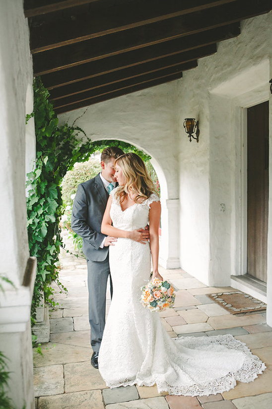 Romantic Mint & White Wedding: Sweethearts' DIY Day at First Meeting