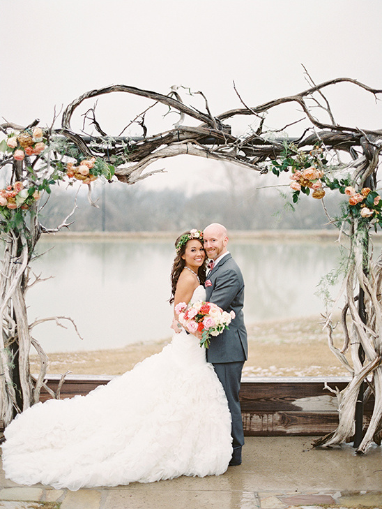 Rustic Peach & Gold Texas Wedding at Thistle Springs Ranch