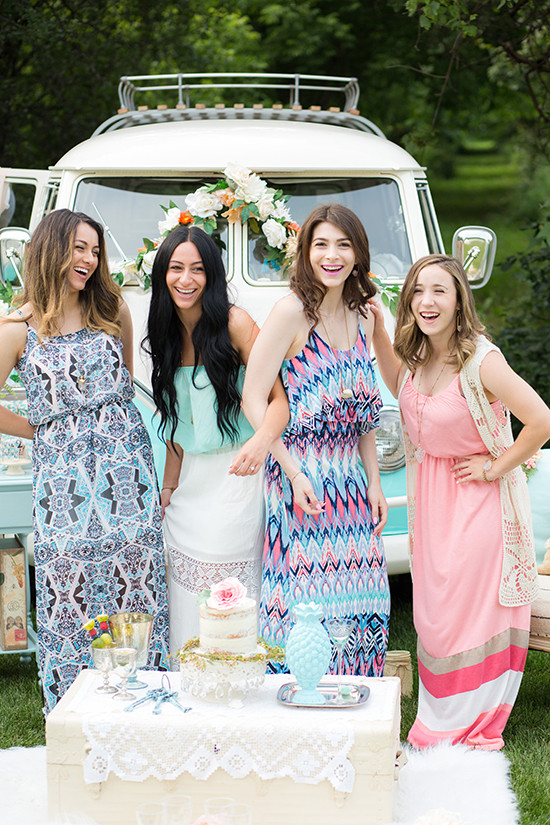 Boho Bridal Party Inspiration: Will You Be My Bridesmaid Shoot