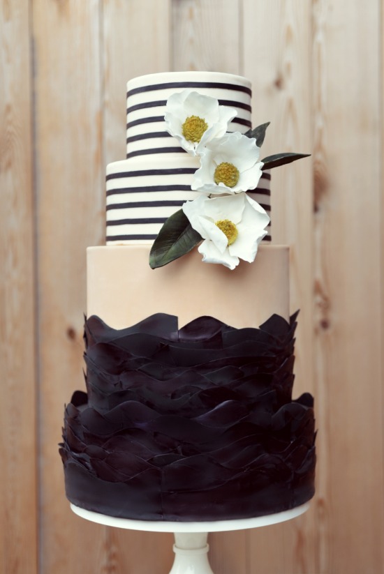 Elegant Wedding Cakes by Country Cake Shop in Eugene Oregon