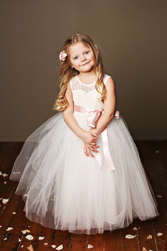 Fattiepie: Stunning Made-to-Order Flower Girl Dresses