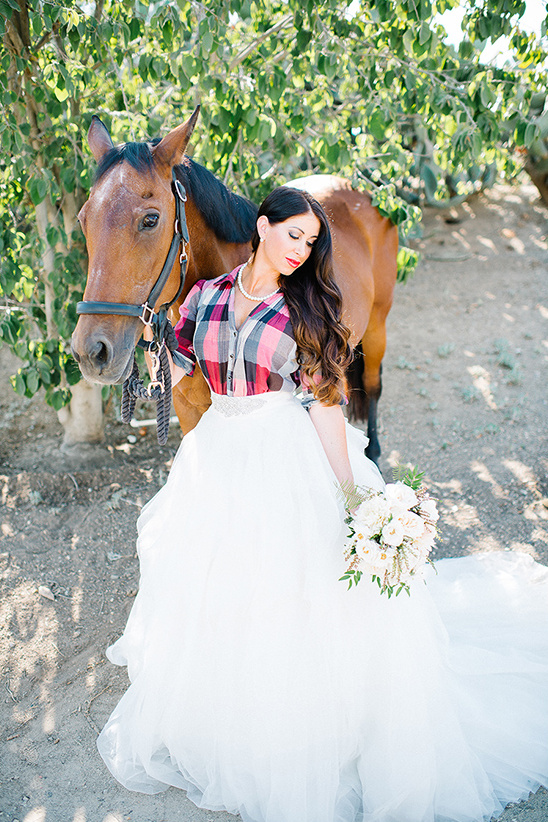 Southern Charm Wedding Inspiration with Three Dresses & Traditions