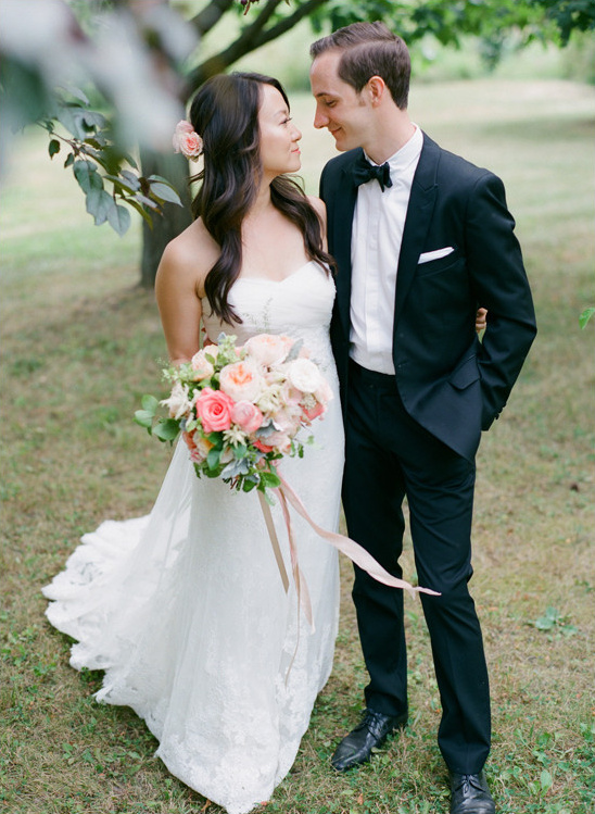 Romantic Pink and Green Cottage Wedding: A Classy Countryside Affair