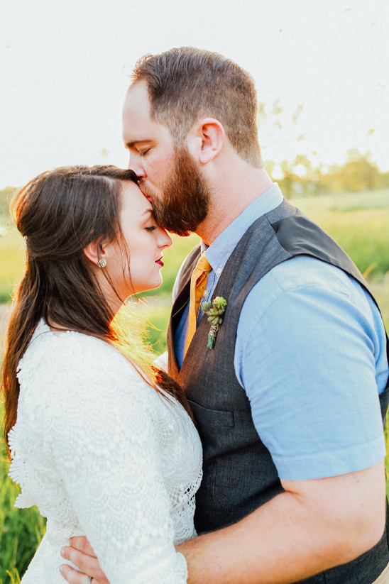 Bohemian Oklahoma Wedding on a Budget: $5K for 150 Guests