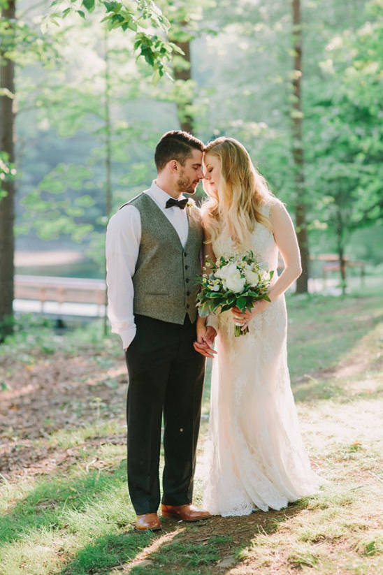 Lakeside Virginia Wedding: Simple Purple & White Nuptials