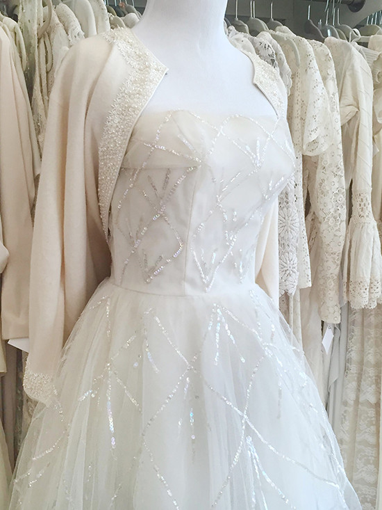 Mill Crest Vintage: Unique Vintage Wedding Dresses in Lambertville, NJ