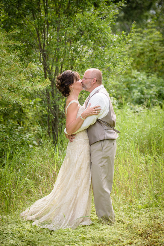 Charming Farm Vow Renewal: A Red, Gold Celebration of Love