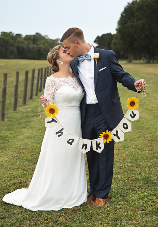 Rustic DIY Florida Wedding: Sweet Southern Charm & Backyard BBQ