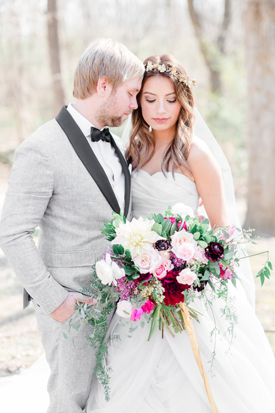 Elegant Glass Chapel Wedding: Dreamy Golden Hour Portraits by Holly Felts