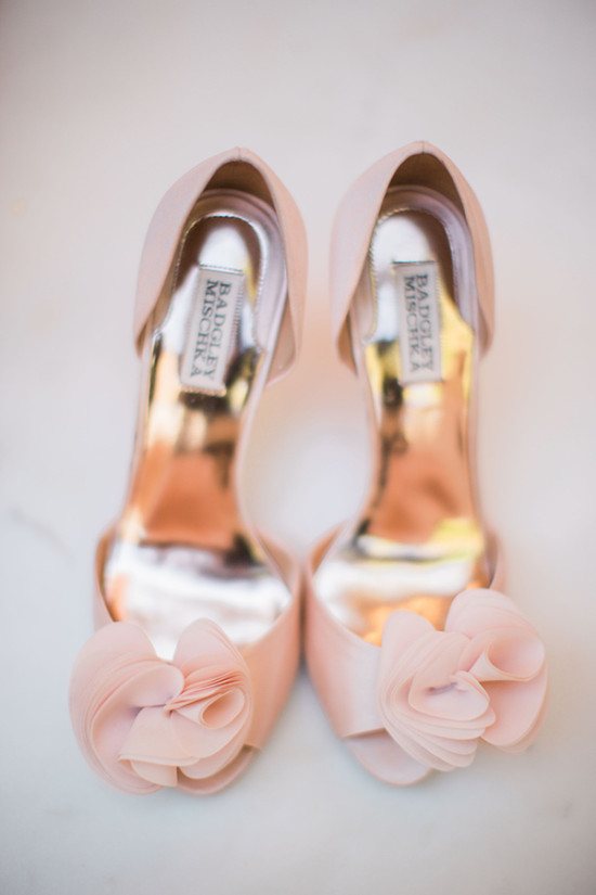 Glamorous Hollywood Hills Wedding: Dove Release, Gold & Pink Perfection!