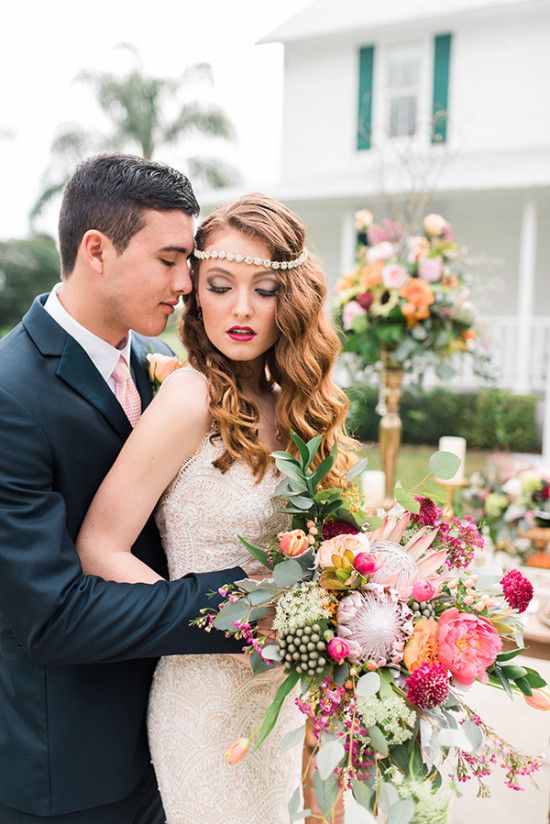 Citrus Farm Wedding Inspiration: Vintage Charm & Bright Florida Colors