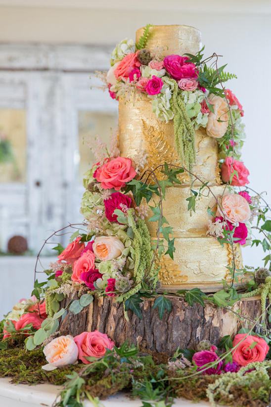 Romantic Nashville Farm Wedding with Peonies and Vintage Details