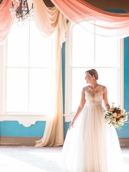 Vintage Glamour: A 1920s Inspired Wedding at 1840s Ballroom