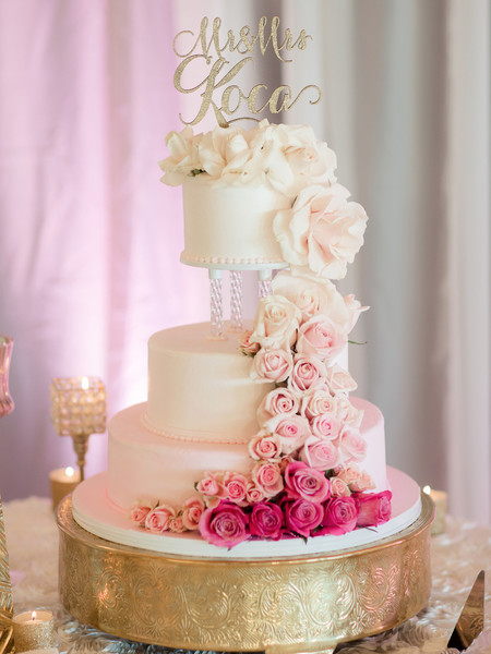 Pink & Gold Los Verdes Golf Course Wedding: A Sparkly Romance