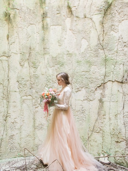 Romantic Blush & Gold Wedding Inspiration at Hope Flower Farm
