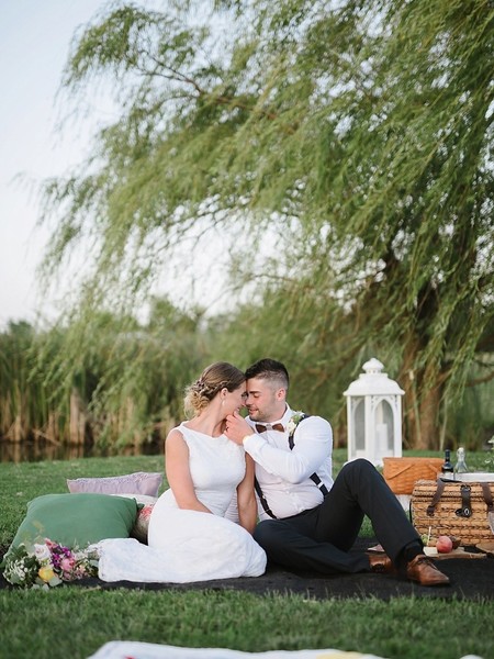 Boho Picnic Wedding Inspiration at Post Oak Lodge Tulsa OK