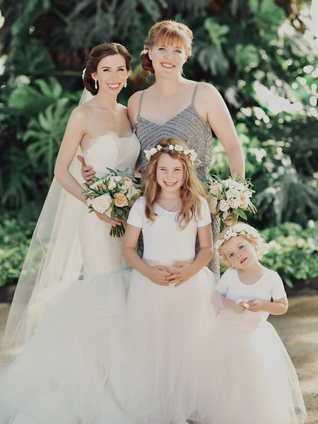 Intimate Maui Wedding: Garden Party Elegance