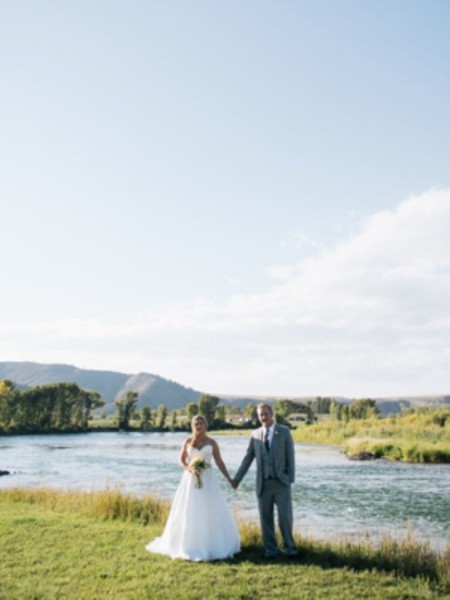 South Fork Lodge: Rustic Idaho Wedding Venue on the Snake River
