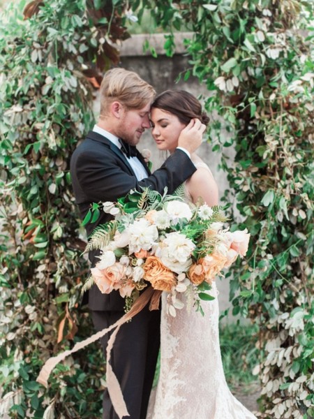 Savannah Secret Garden Elopement: Romantic Ideas in a Historic Setting