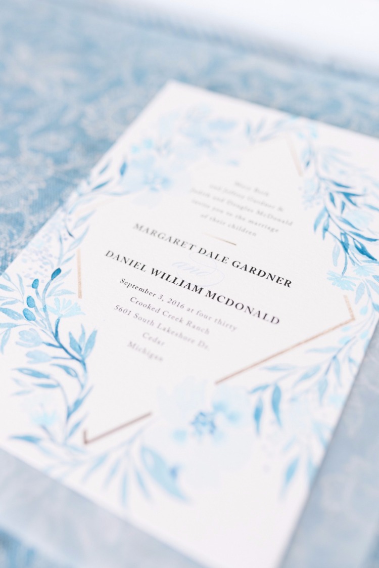 Real Wedding Inspiration: Minted Invitations & Dreamy Details