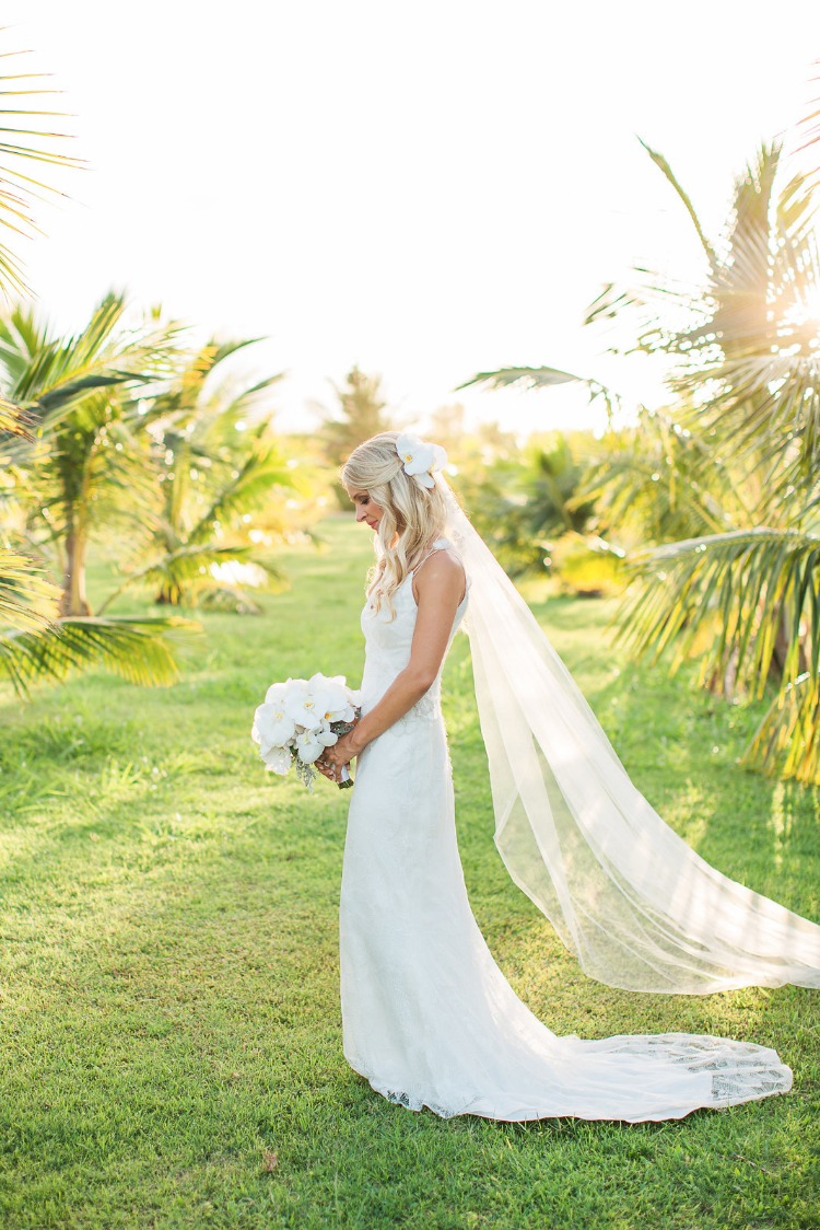 Glamorous Seaside Wedding in Kauai: A Dream Estate Celebration