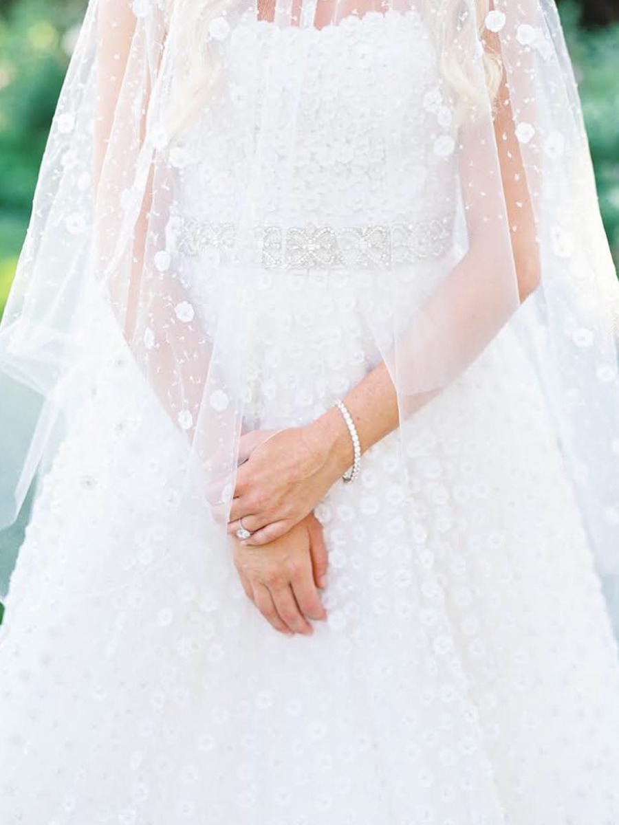 Bride's Regrets: 5 Wedding Day Wishes for a Perfect Celebration