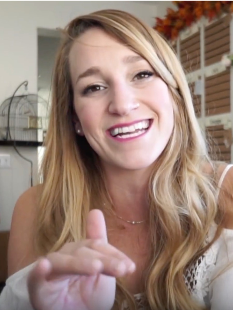 7 Essential First Steps After Getting Engaged: Wedding Planning Guide